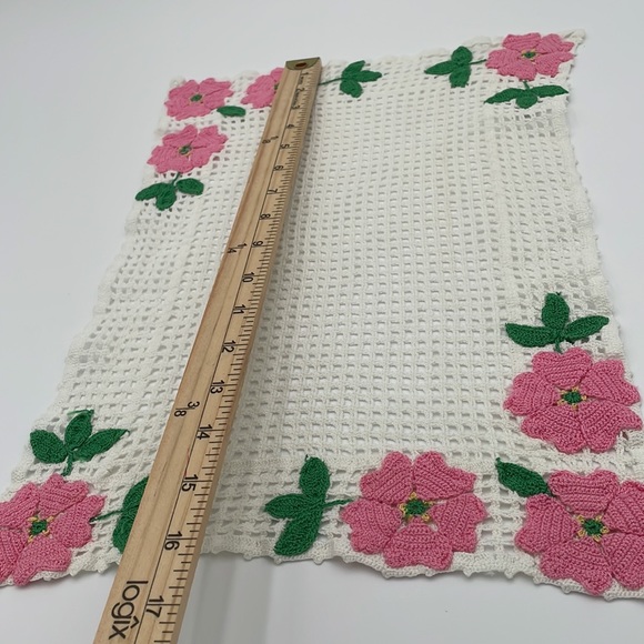 Vintage Handmade Knit Small Table Topper Doily White and Pink Flowers - Picture 2 of 8